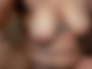 Vivian's Live Sex Cam Show
