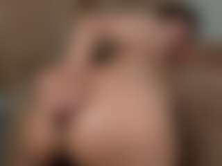 Vivian's Live Sex Cam Show