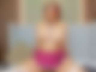 Live cam show with MADYROWAN - Colombia Young Adult on Camsoda Late Night