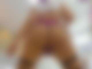 Live cam show with MADYROWAN - Red Hair on Chatstar