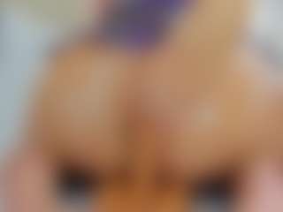 Live cam show with MADYROWAN - Colombia on https://playwithruby.com