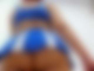 Live cam show with MADYROWAN - Normal on Camming Site