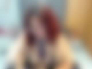 Live cam show with MADYROWAN - Colombia on Chatstar