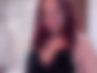 Live-camshow met MADYROWAN - Handjob op Camsoda