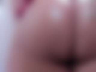 Live cam show with MADYROWAN - Red Hair Teen (18+) on ObeyMaria