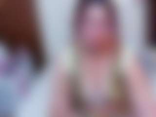 Live cam show with MADYROWAN - Colombia on Hubzter Live