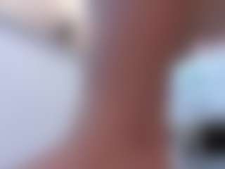Spettacolo in cam dal vivo con MADYROWAN - Asshole Curvy su Camsoda