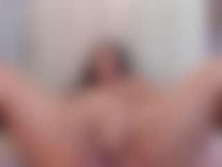 Live cam show with MADYROWAN - Red Hair HD on live.xheat.ai