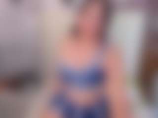 MADYROWANのライブセックスチャットショー