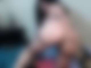 Live cam show with SalomeLHot - Facial on AdultVida.com