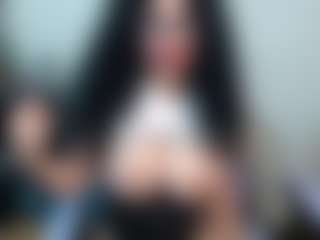 Live cam show with SalomeLHot - Hairy Pussy on Streamer API