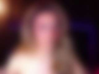 Live cam show with agatha-rodriguez - Drinking on Mixed Magazine Live