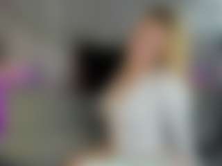 Live cam show with Anna - Body Massage on live18s.com