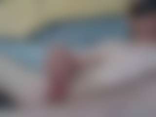 Live cam show with Bobruncam - Spank on Cam Slut
