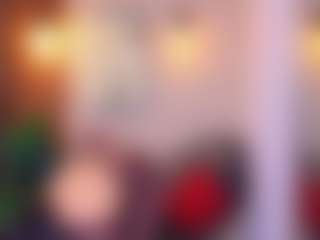 Live cam show with Lia-Mar - Body Massage on googirlz