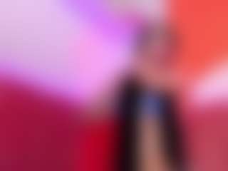 Live cam show with MajooGomez - Fingers on Cam Slut