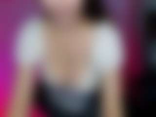 Live cam show with MayaLust - Blue Eyes on liverealitysex.com