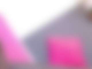 Live cam show with Agata-Grubisic - Petite on Stripli.com