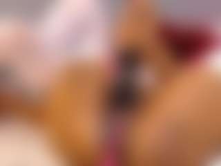 Live cam show with Agata-Grubisic - Brown Eyes on fapnchat