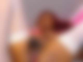 Live cam show with Agata-Grubisic - Shaved Pussy on Camsoda Late Night