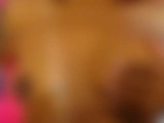 Live cam show with Agata-Grubisic - Red Hair on Camversity