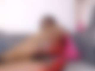 Live cam show with Agata-Grubisic - Squirt on mypornchat.com