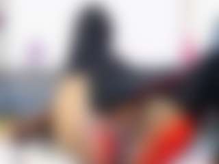 Live cam show with Agata-Grubisic - Ebony on Milf Play | colombia