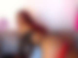 Live cam show with Agata-Grubisic - Ebony on madthumbs | colombia