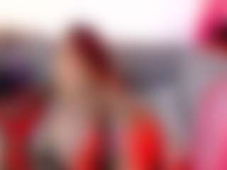 Live cam show with Agata-Grubisic - Black on livesuperchat.net