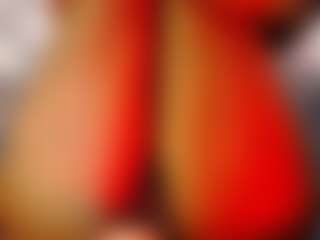 Live cam show with Agata-Grubisic - Brown Eyes Black on TastyBlacksLive