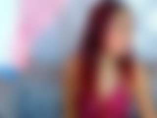 Live cam show with Agata-Grubisic - Petite on Camsoda