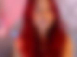 Live cam show with Agata-Grubisic - Ebony on CamClone | colombia