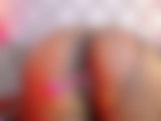 Live cam show with Agata-Grubisic - Ebony on xxxlivecams.org | colombia