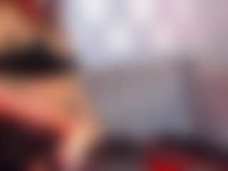 Live cam show with Agata-Grubisic - Ebony Squirt on sexylive.show