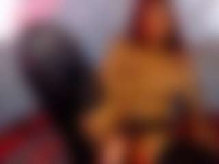 Live cam show with Agata-Grubisic - Asshole on CamClone