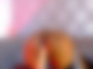 Live cam show with Agata-Grubisic - Ebony Petite on CSO-WL