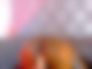 Live cam show with Agata-Grubisic - Ebony Petite on SinfulBabes
