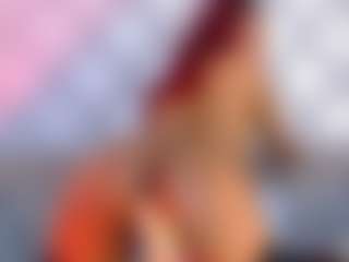 Live cam show with Agata-Grubisic - Thin on StripNow