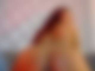 Live cam show with Agata-Grubisic - Ebony Small Tits on Gym Cam Girls
