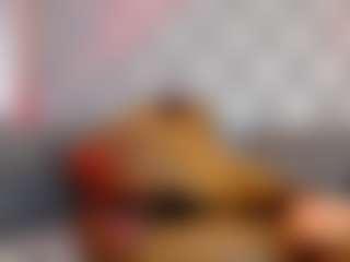 Live cam show with Agata-Grubisic - Black Small Tits on Strip Flash - Live Sex Shows