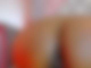 Live cam show with Agata-Grubisic - Shaved Pussy on Camsoda Late Night
