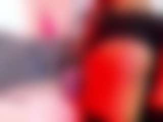 Live cam show with Agata-Grubisic - Spank Black on crypto-cams