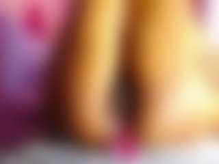 Live cam show with Agata-Grubisic - Normal on Fling VIP Chat
