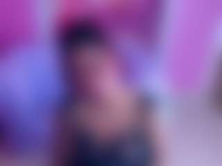 Live cam show with Agata-Grubisic - Striptease Latina on madthumbs | colombia