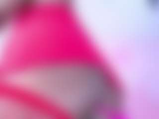 Live cam show with Agata-Grubisic - Normal on Camsoda