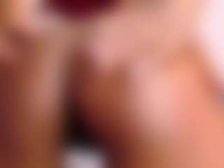 Live cam show with Agata-Grubisic - Red Hair on StripNow