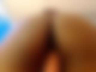Live cam show with Agata-Grubisic - Latina Petite on UwU Esports | colombia