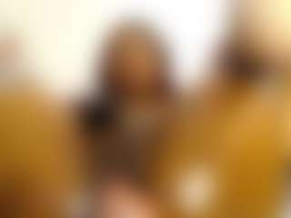 Live cam show with Agata-Grubisic - Fingering on madthumbs