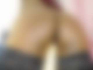 Live cam show with Agata-Grubisic - Brown Eyes Red Hair on Camsoda