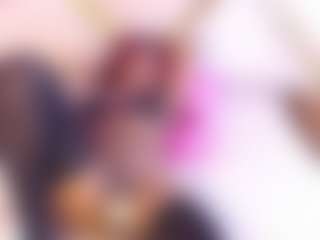 Live cam show with Agata-Grubisic - Black Petite on anonymated.com